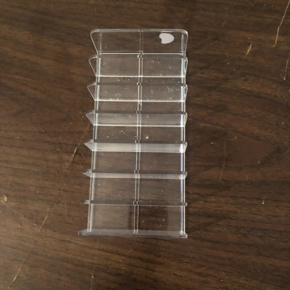 makeup organizer